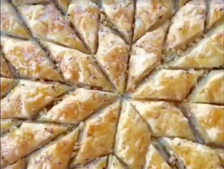 Ev Baklavası Tarifi Lezzetler Haritası